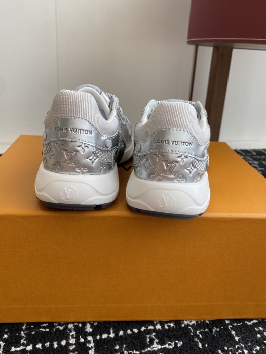 Sneakers фото 8