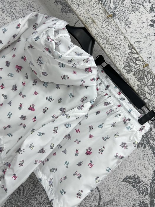 Costume female фото 8