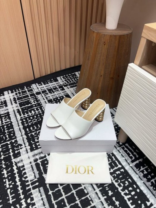 Босоніжки Dior Icon на товстому фото 5