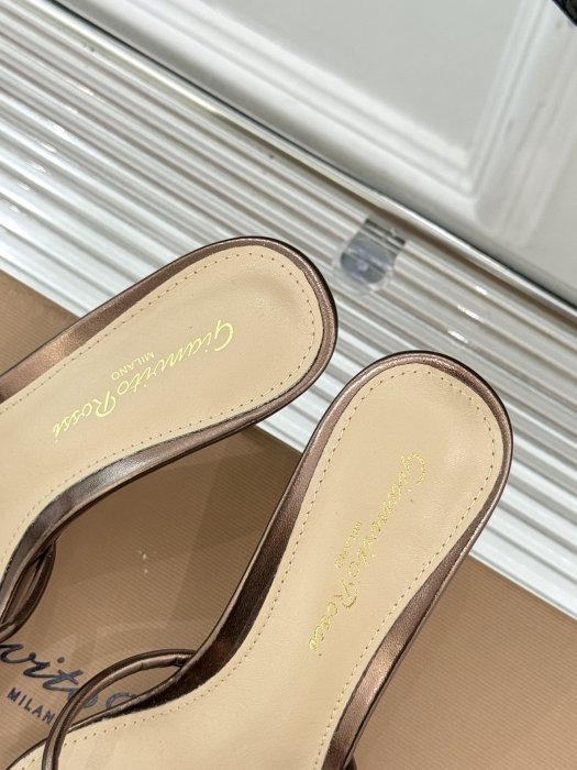 Sandals on stud фото 8