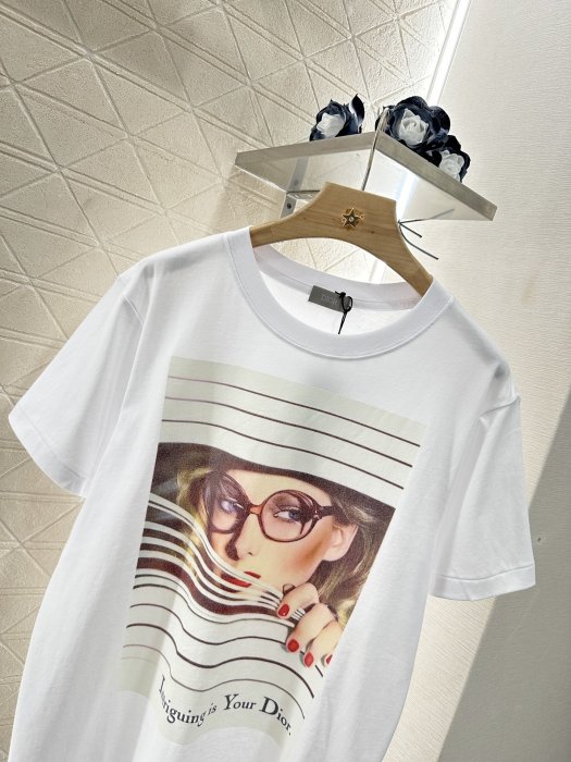 Футболка женская фото 7