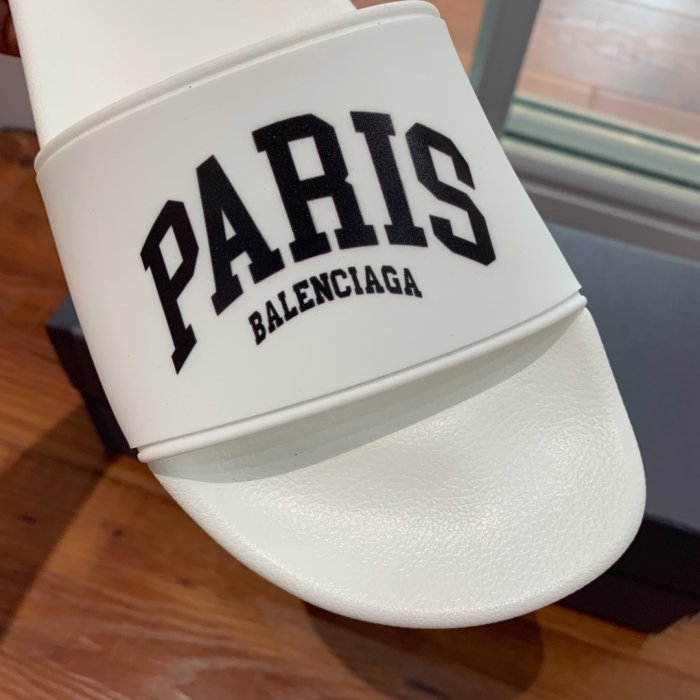 Шлепанцы фото 6