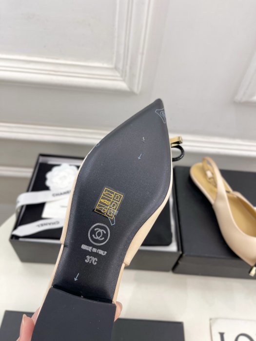 Босоножки фото 9