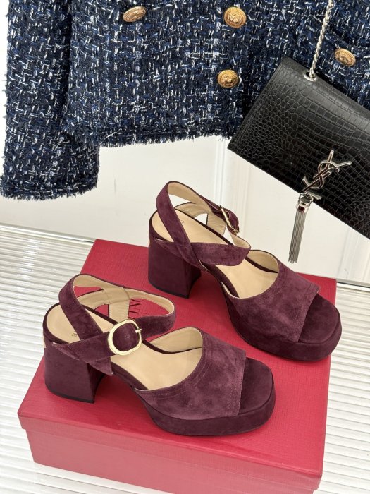 Босоножки фото 3