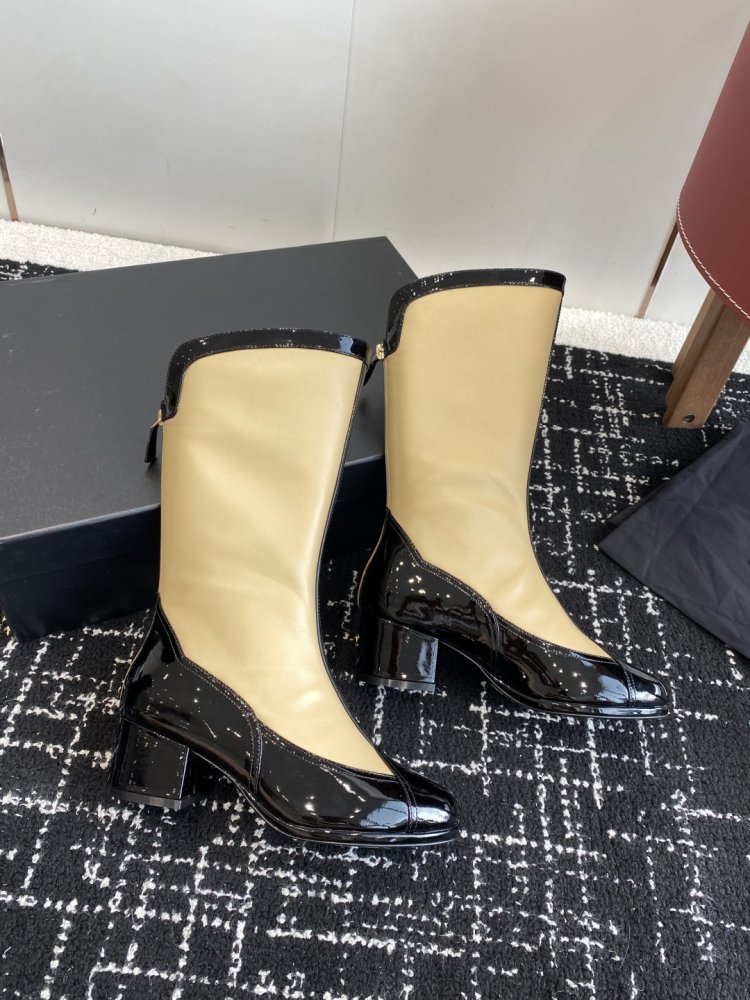 Boots women's фото 3