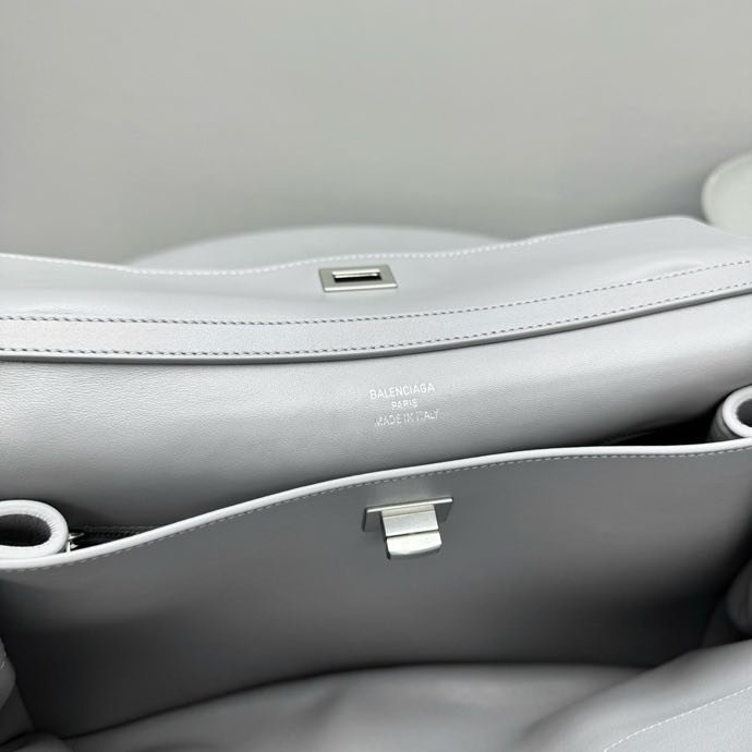 Сумка Rodeo Medium Cloud Gray 34 см фото 8