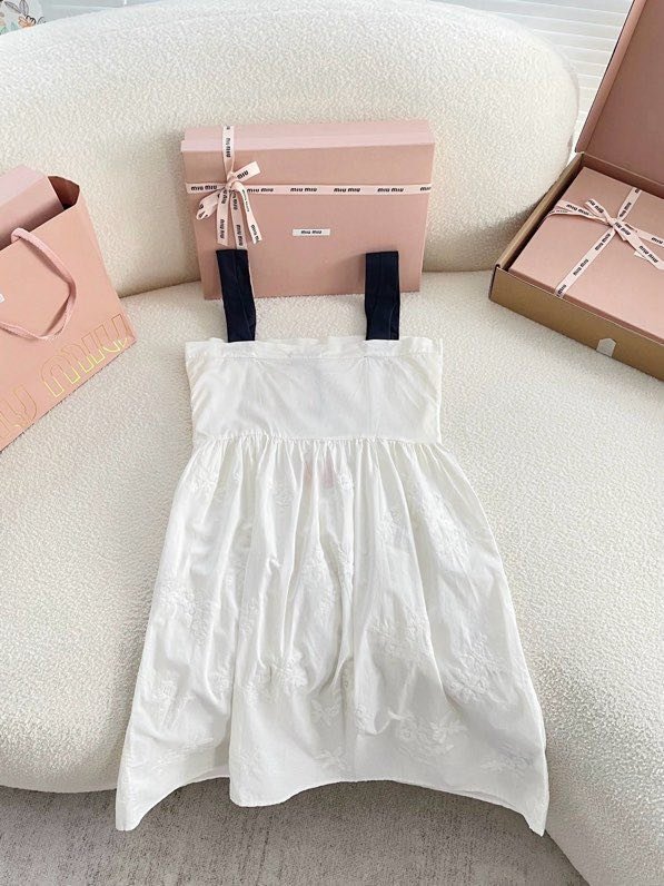 Платье с бретельками фото 4