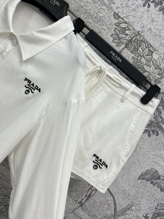 Костюм женский фото 6