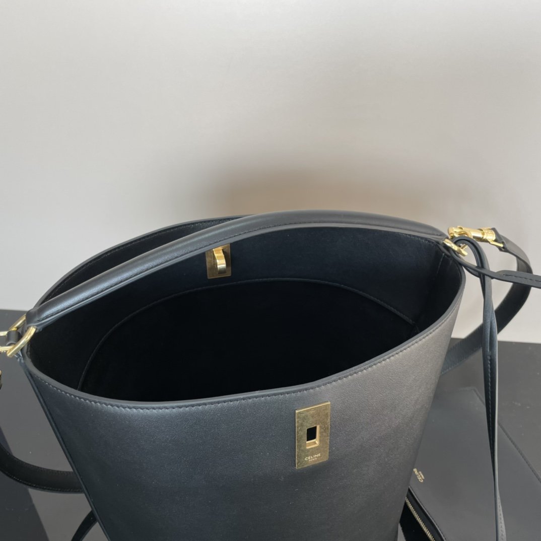 A bag BUCKET 16, 25 cm, natural leather фото 8