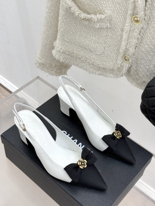 Босоножки фото 3