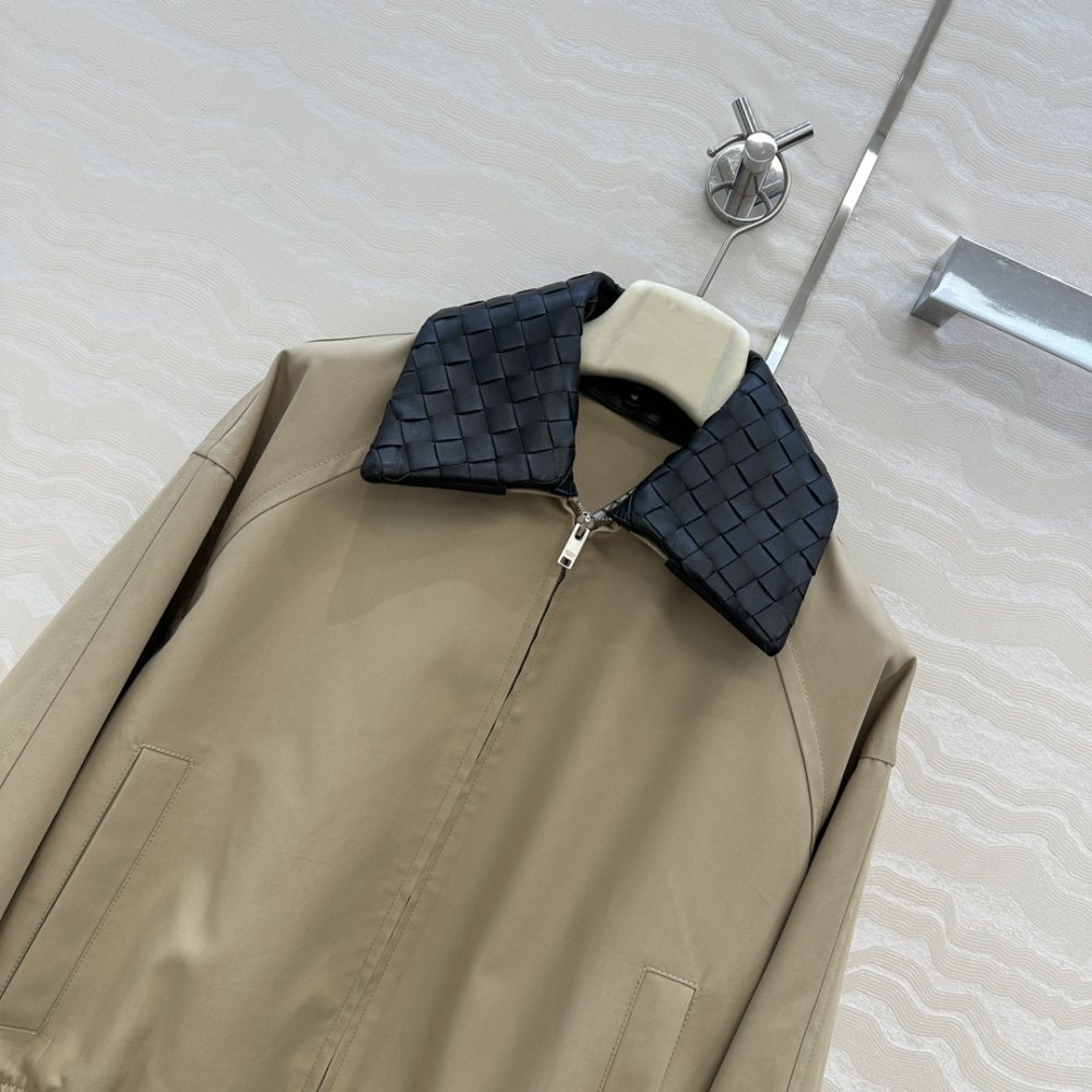 Куртка шкіряна жіноча фото 2