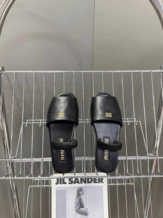 Шлепанцы фото 6