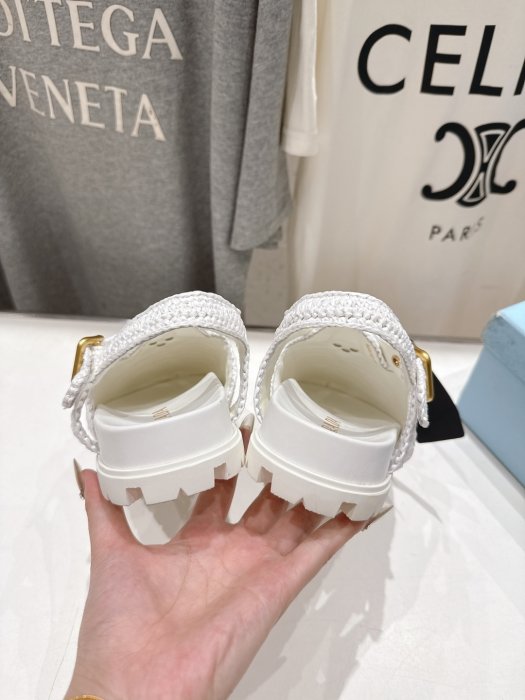 Взуття фото 8