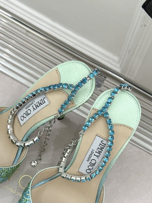 Босоножки фото 8