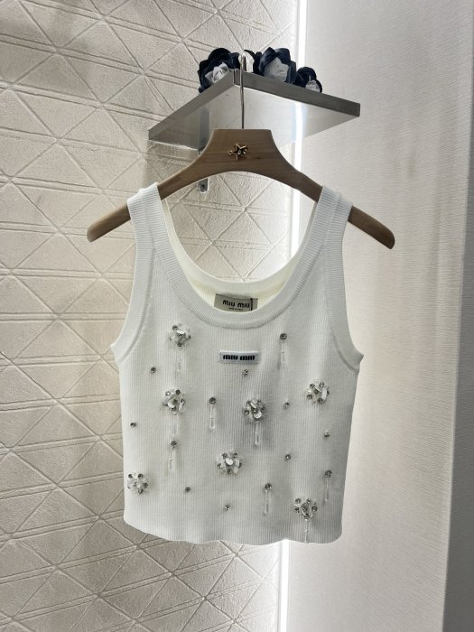 Майка жіноча