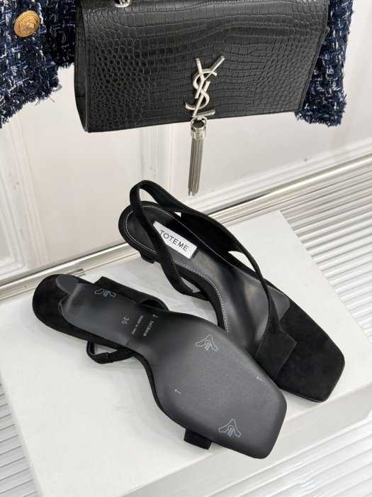 Босоножки фото 9