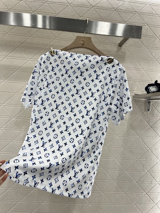 Футболка женская фото 5