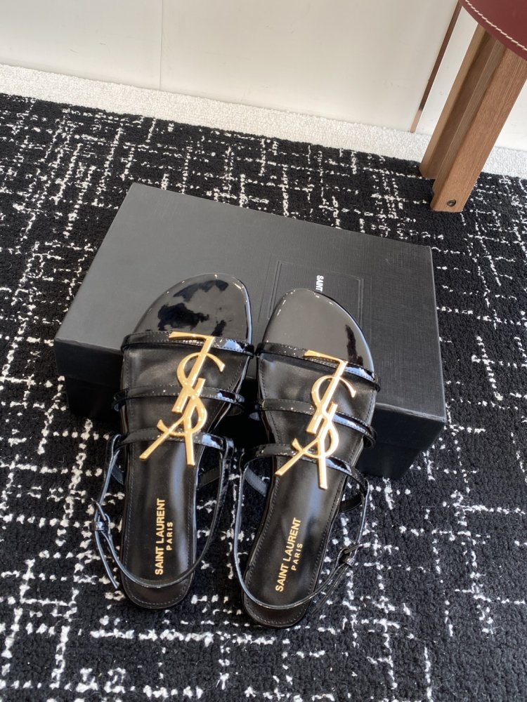 Босоножки фото 4