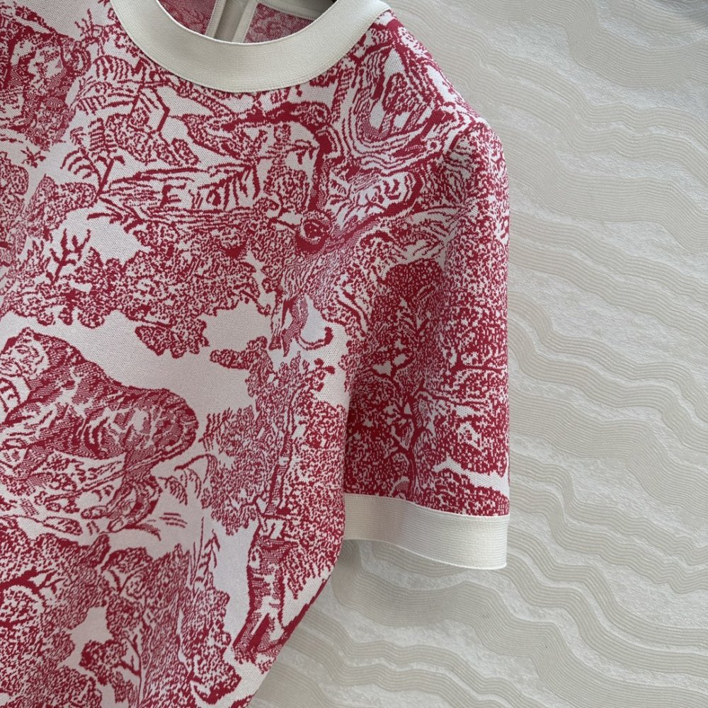 Футболка жіноча фото 5