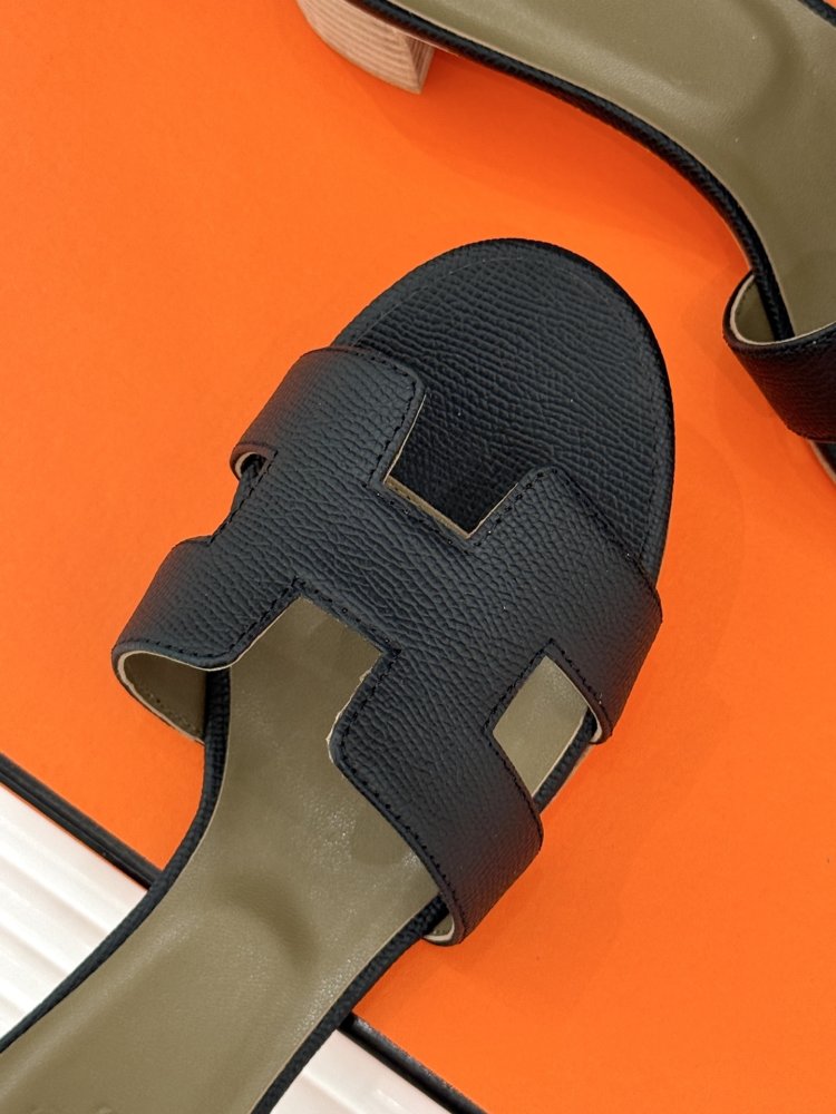 Босоножки фото 7