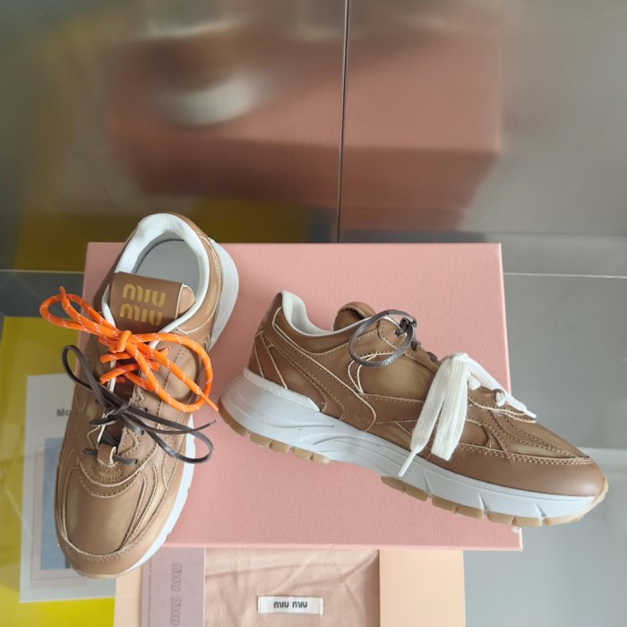 Кроссовки фото 3