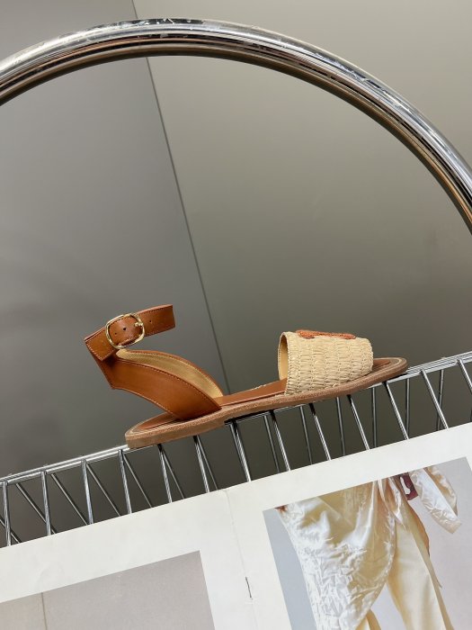 Sandals women's фото 5