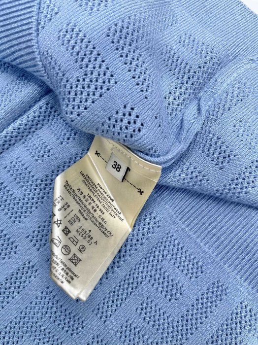 Футболка жіноча фото 8