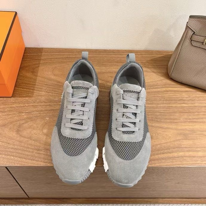 Кроссовки фото 8