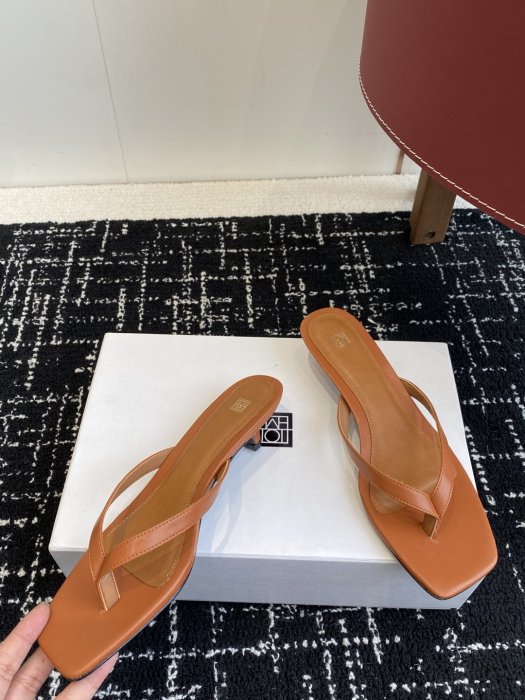 Босоножки фото 7