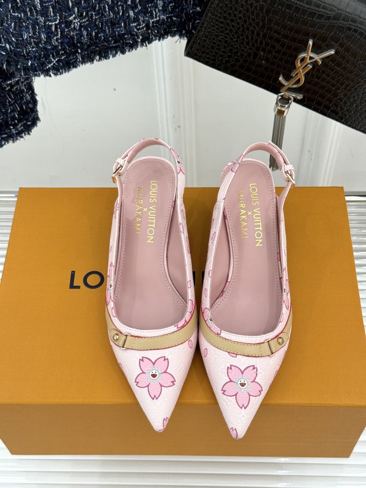 Босоножки фото 4