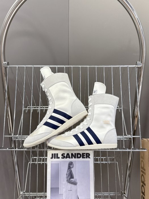 Кросівки фото 6