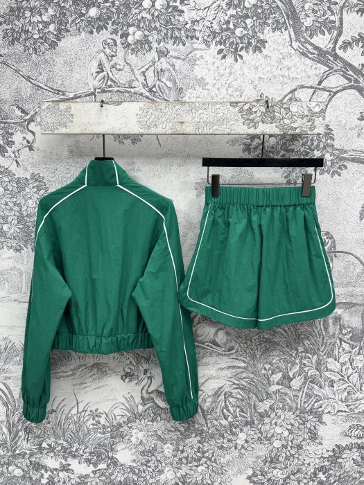 Costume female фото 7