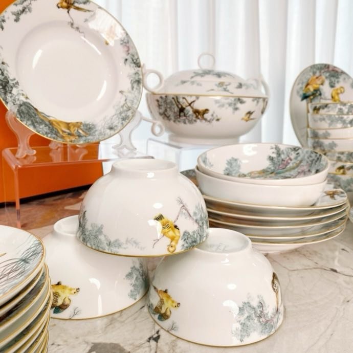 Набор фарфоровой посуды из 58 предметов на 10 персон фото 8