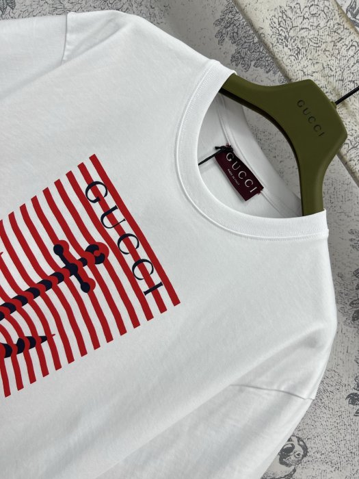 Футболка женская фото 2