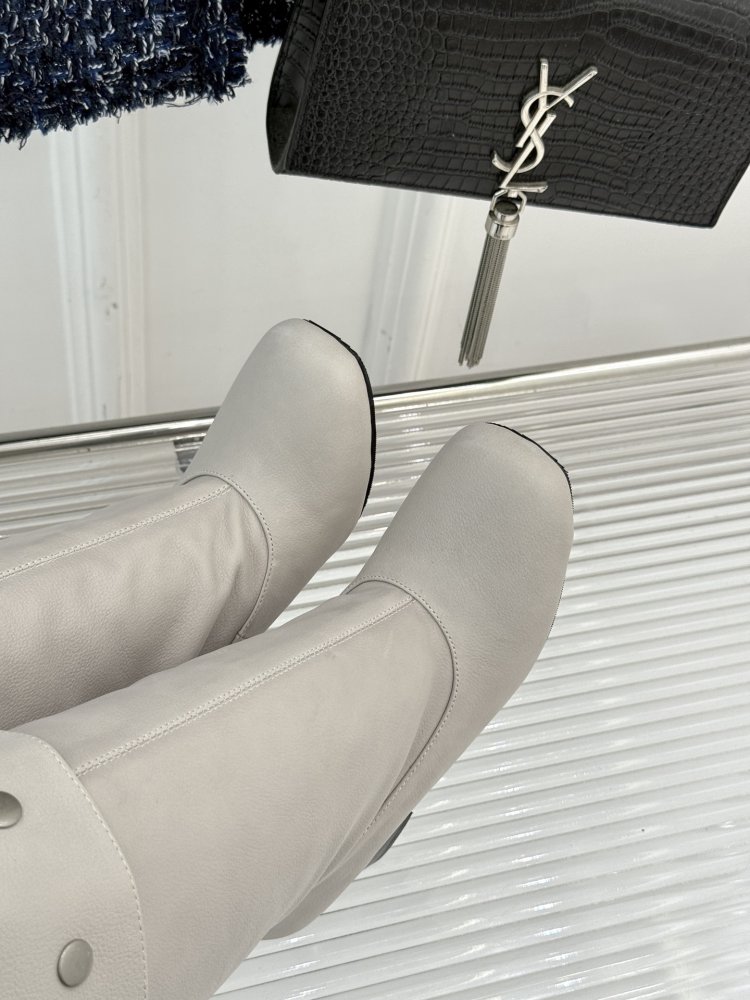 Чоботи жіночі фото 7