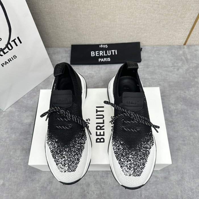 Кроссовки мужские