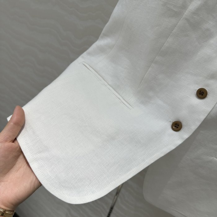 Костюм жіночий фото 8