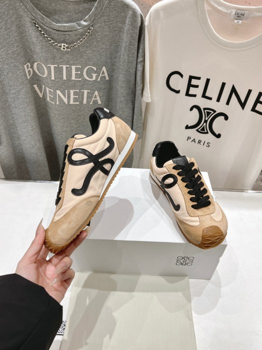 Sneakers LOEWE Ballet Runner фото 4