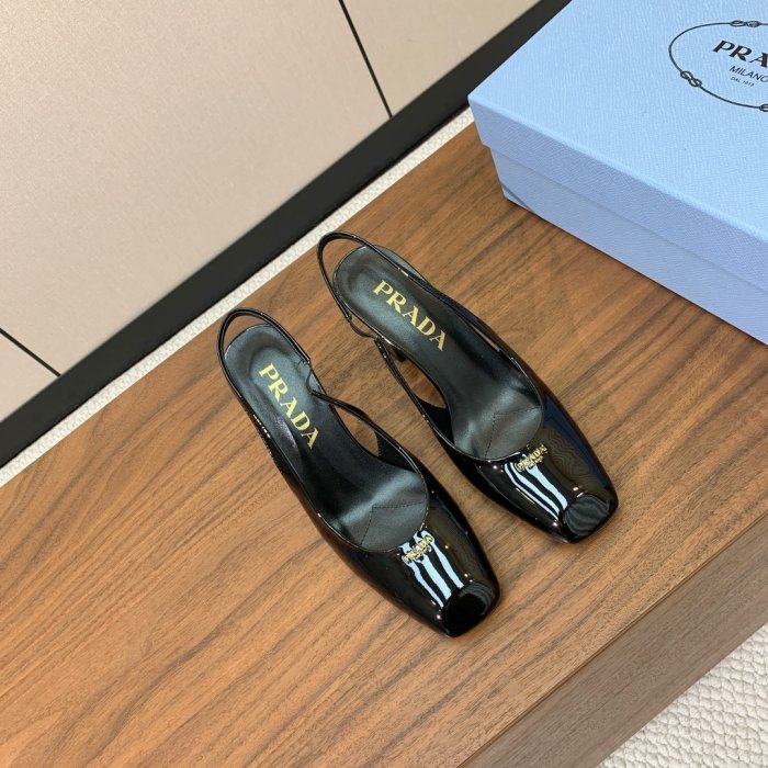 Босоніжки фото 3