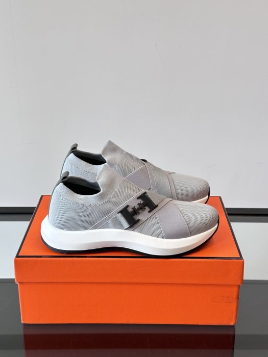 Кроссовки мужские