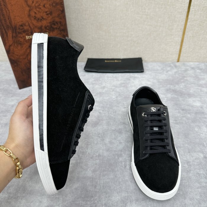 Кросівки фото 4