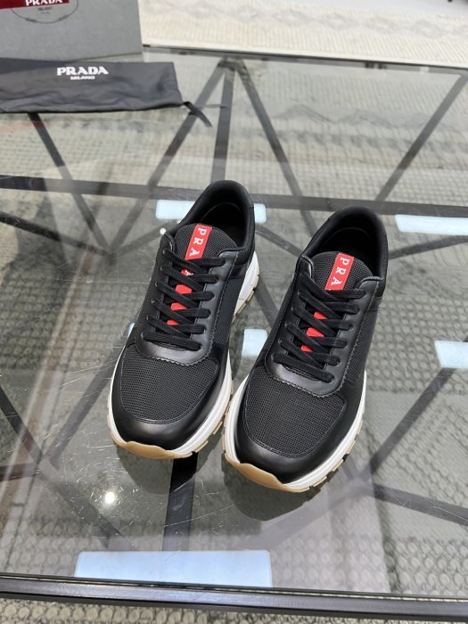 Кросівки чоловічі фото 3