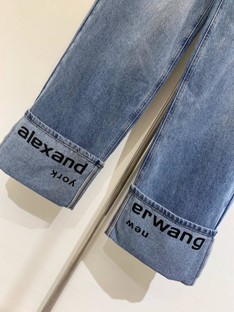 Джинсы женские фото 5