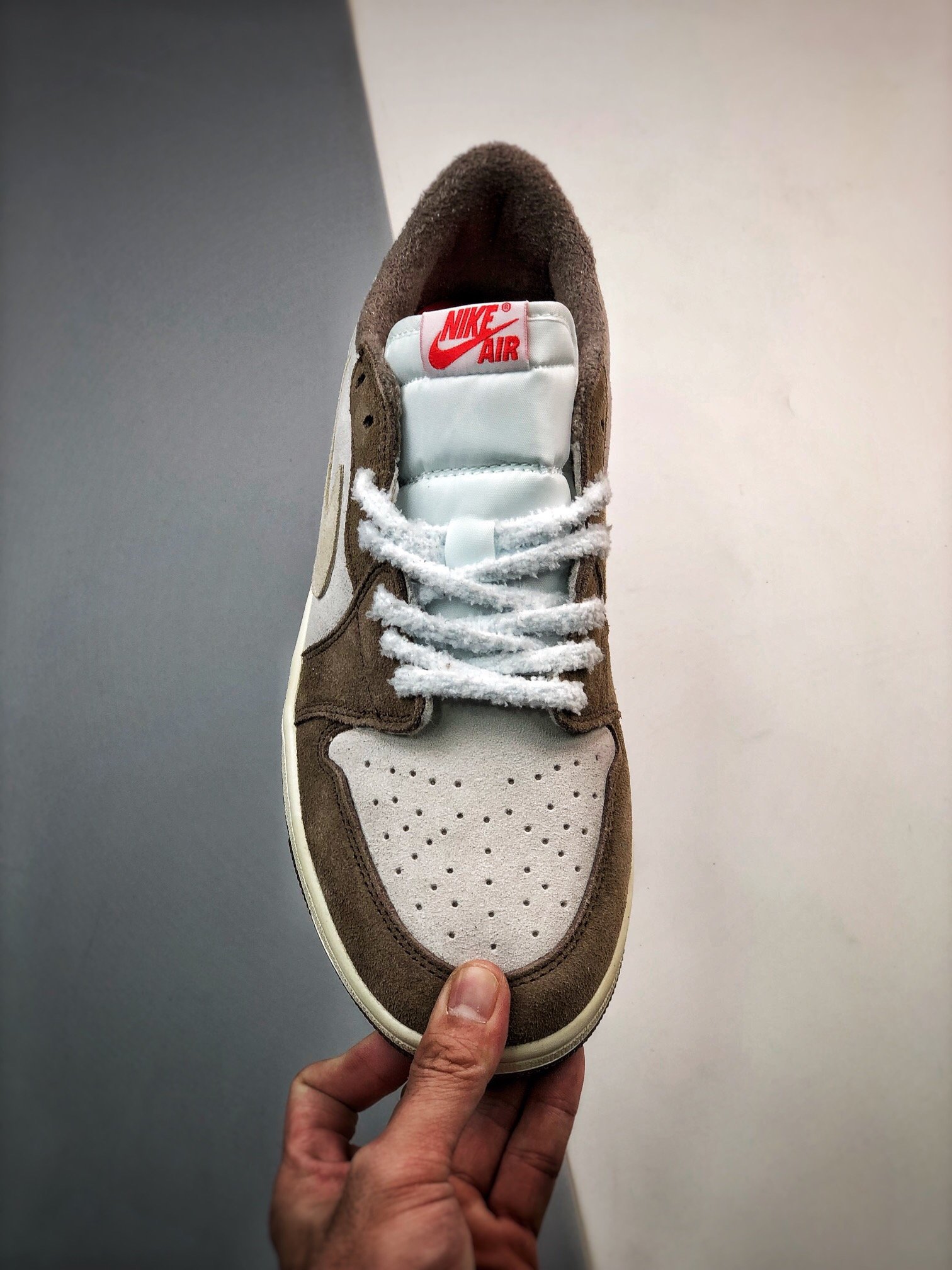 Кросівки Air Jordan 1 Low DV1312-200 фото 2