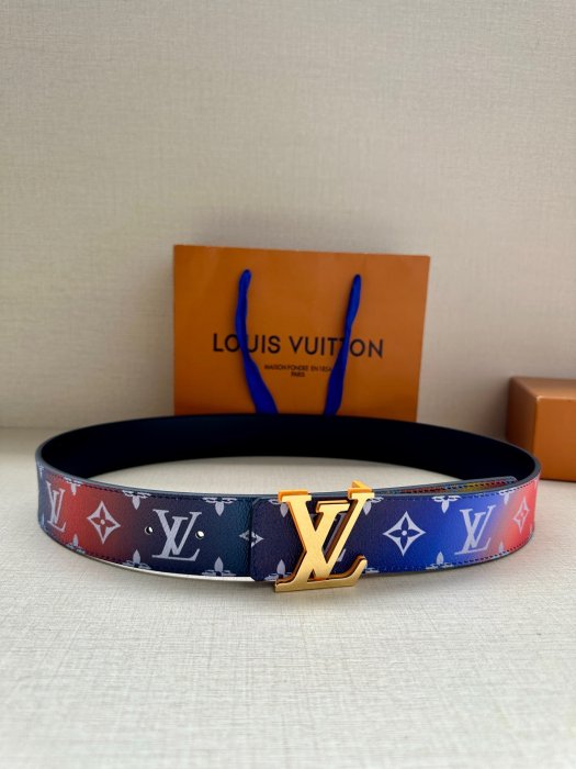 Belt leather male LV Pyramide 4 cm