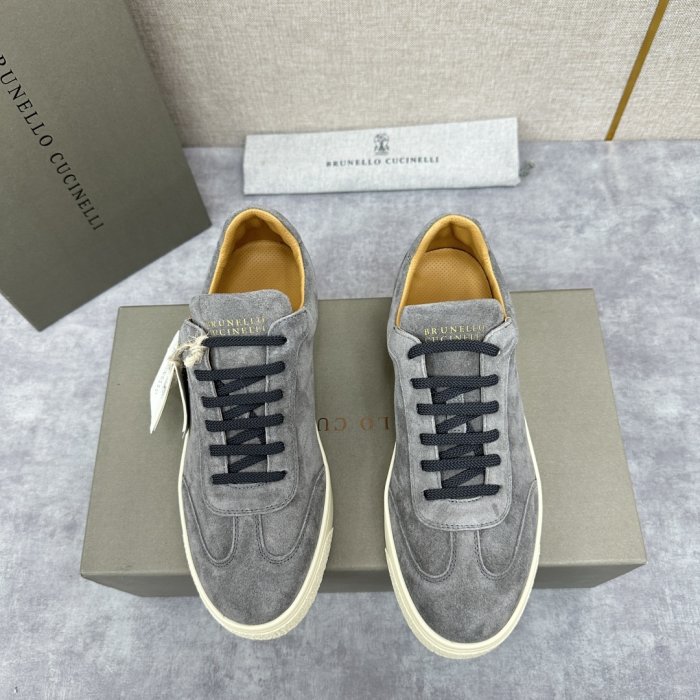 Sneakers men's