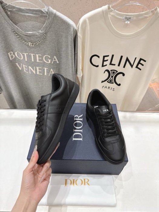 Кроссовки фото 4