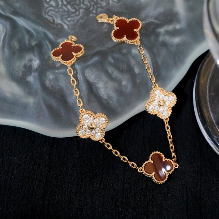 A bracelet фото 11