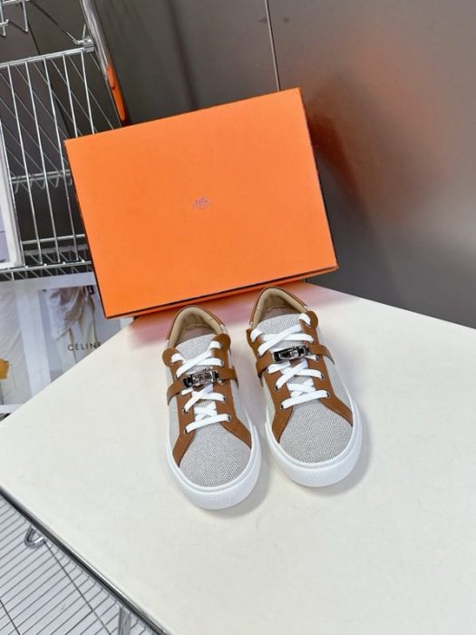 Кроссовки фото 3