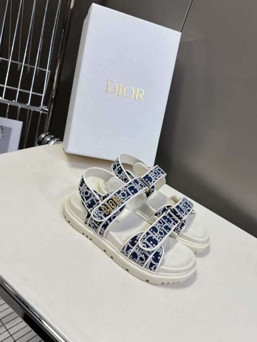 Sandals women's фото 2